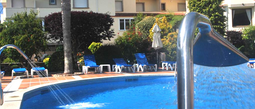 O Grove - Galicia: Hotel 3* situado cerca de la playa con desayunos incluidos.