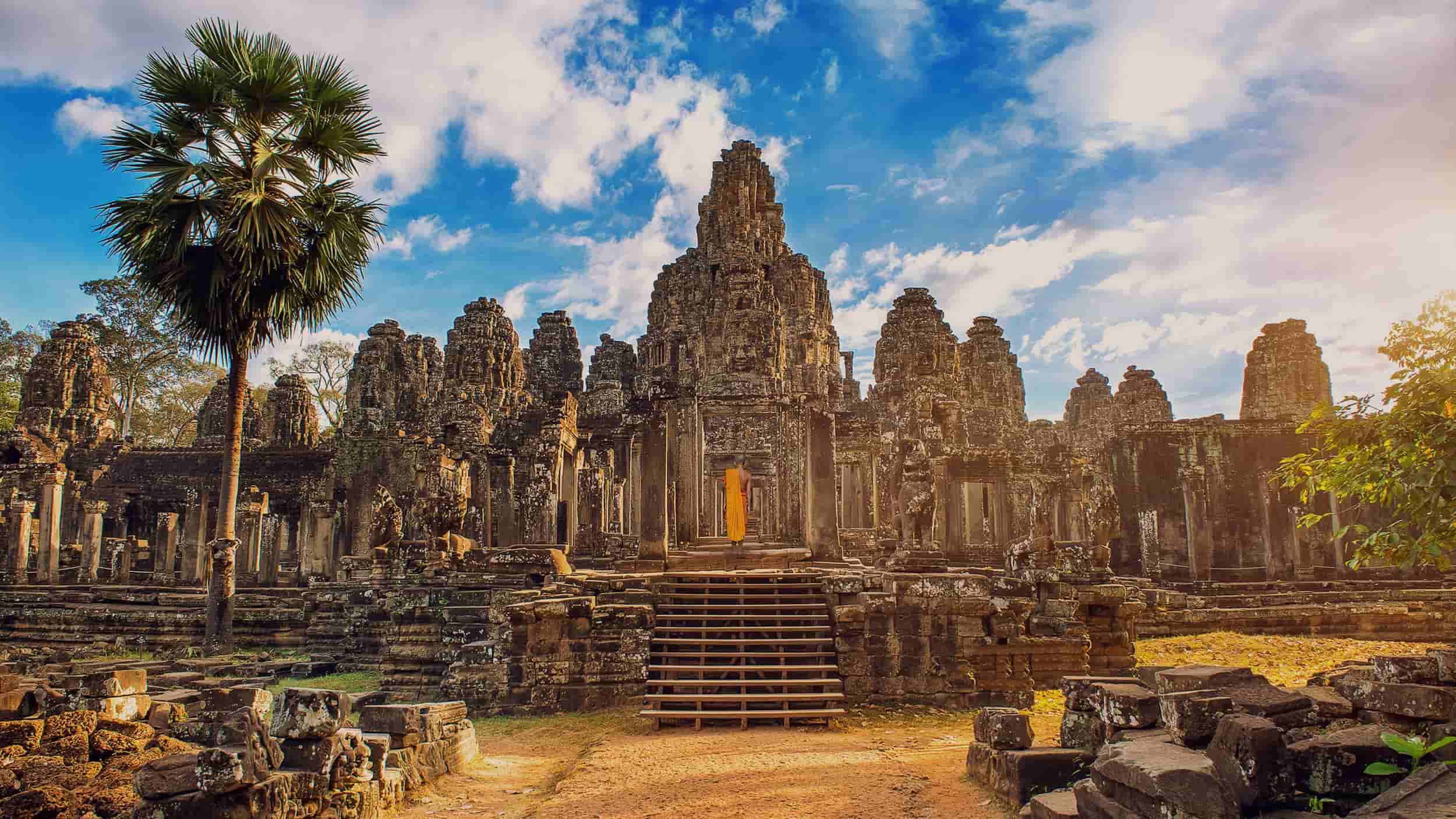 ¡Descubre las maravillas de Camboya y Tailandia: 14 noches! Hoteles de 3* o 4* con Desayunos y Comidas. ¡Incluye Vuelos, Visitas y Seguro de viaje!