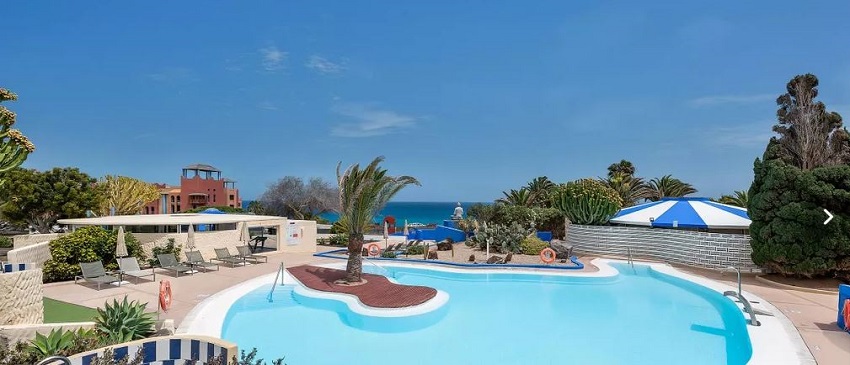 ¡4 días y 3 noches en Fuerteventura en Hotel 4* con desayuno o media pensión a elegir, detalle de bienvenida!