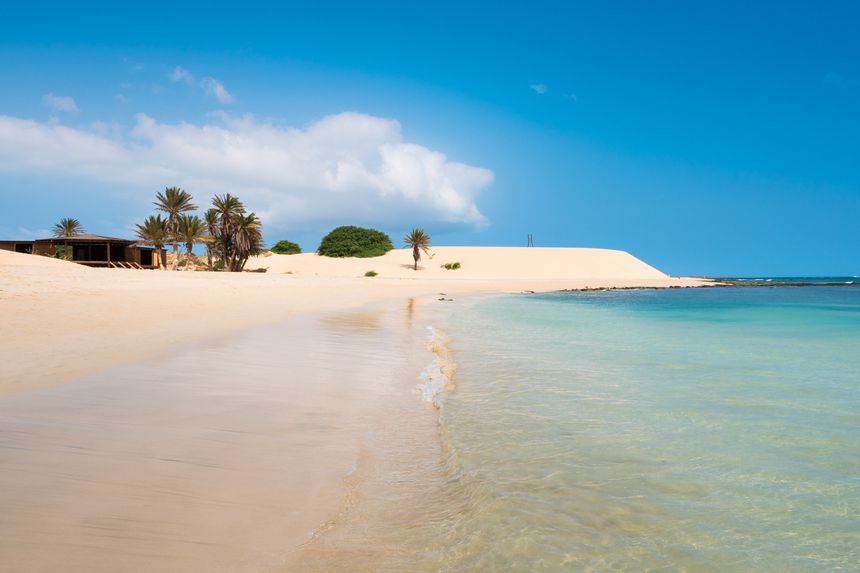 ¡Isla de Boa Vista - Cabo Verde! 8 días y 7 noches en Hotel 4* con Todo Incluido! Incluye Vuelos + Traslados + Seguro de viaje.