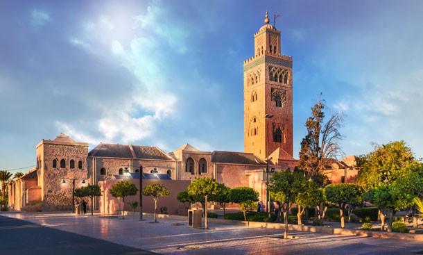 Marrakech: 4 días y 3 noches en Hoteles Ryad con Desayuno. ¡Incluye Vuelos + Tour + Hamman!