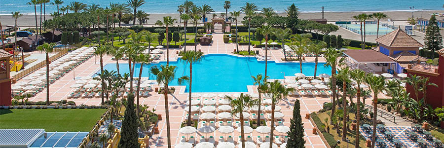 ¡Torrox Costa (Málaga) 3 días y 2 noches en Hotel 4*, a pie de playa, con TODO INCLUIDO!