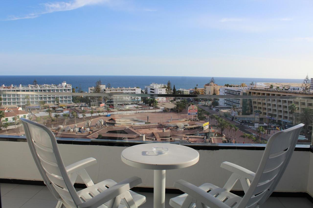 Gran Canaria: 8 días y 7 noches en Hotel 3* con Desayuno, Media Pensión o Todo Incluido. ¡Vuelo desde Granada!