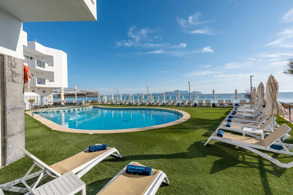 ¡Can Picafort (Mallorca): 4 días y 3 Noches en Hotel 4*, primera lína de playa,  con Desayuno o Media Pensión!