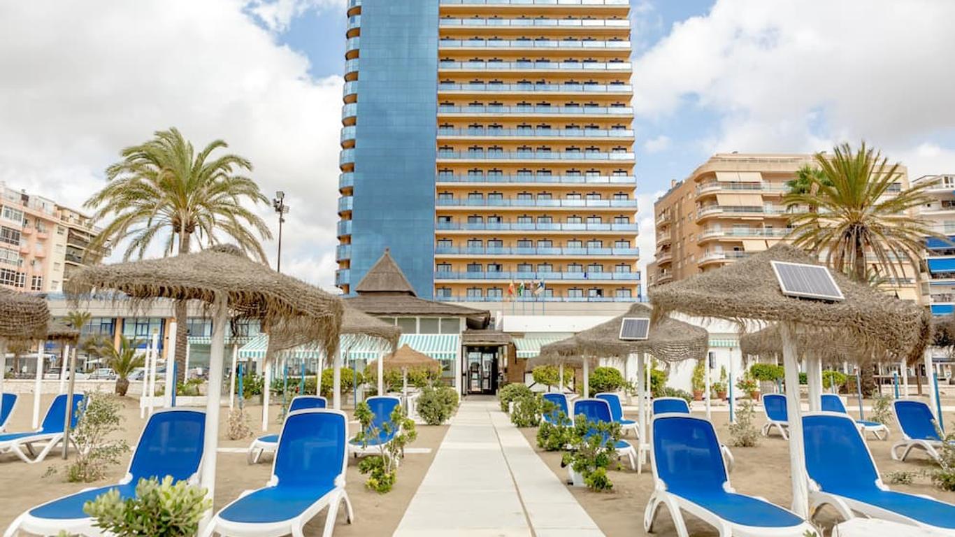 4 días y 3 noches en Fuengirola en Hotel 4* a pie de playa con Media Pensión (Sólo Adultos)