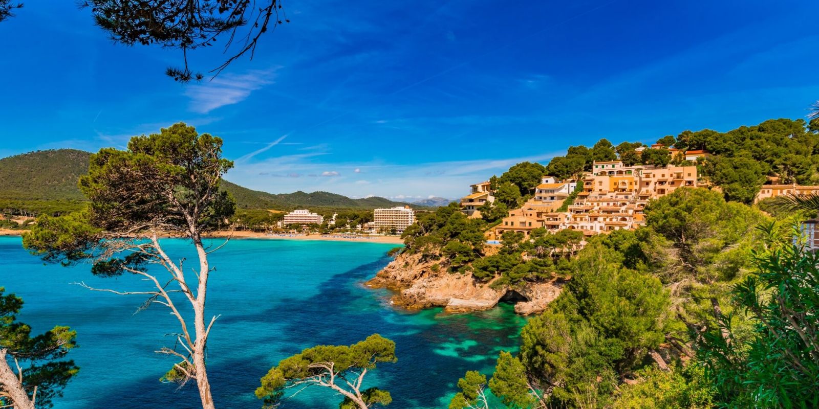 ¡Mallorca: 4 Días y 3 Noches en Hotel 3* con Todo Incluido!