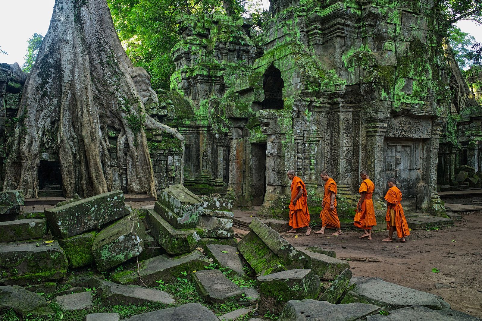 ¡Descubre las maravillas de Camboya y Tailandia: 14 noches! Hoteles de 3* o 4* con Desayunos y Comidas. ¡Incluye Vuelos, Visitas y Seguro de viaje!