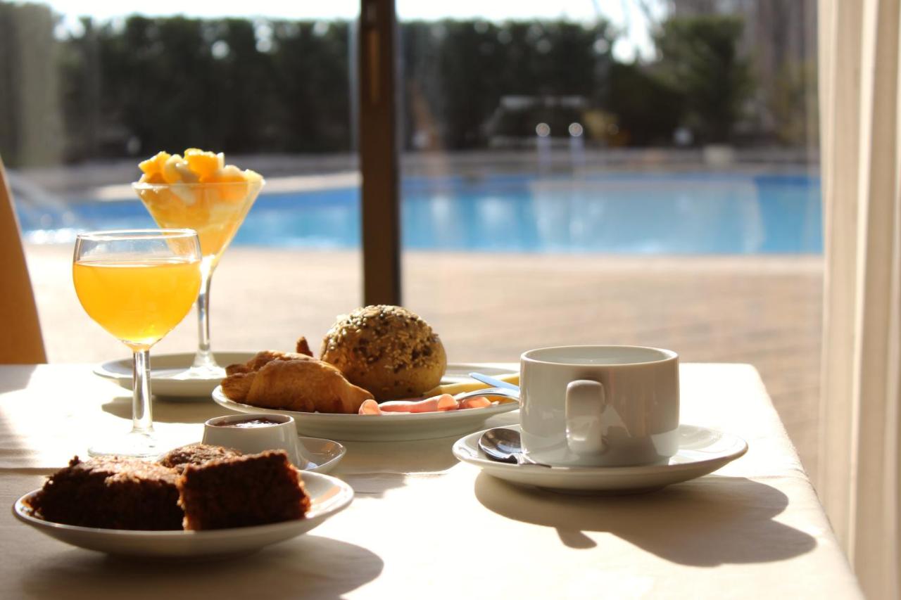 ¡Ovar (Aveiro - Portugal) con PERLIM!: 2 días y 1 noche en Hotel 3* con Desayuno + Entradas al parque Perlim!
