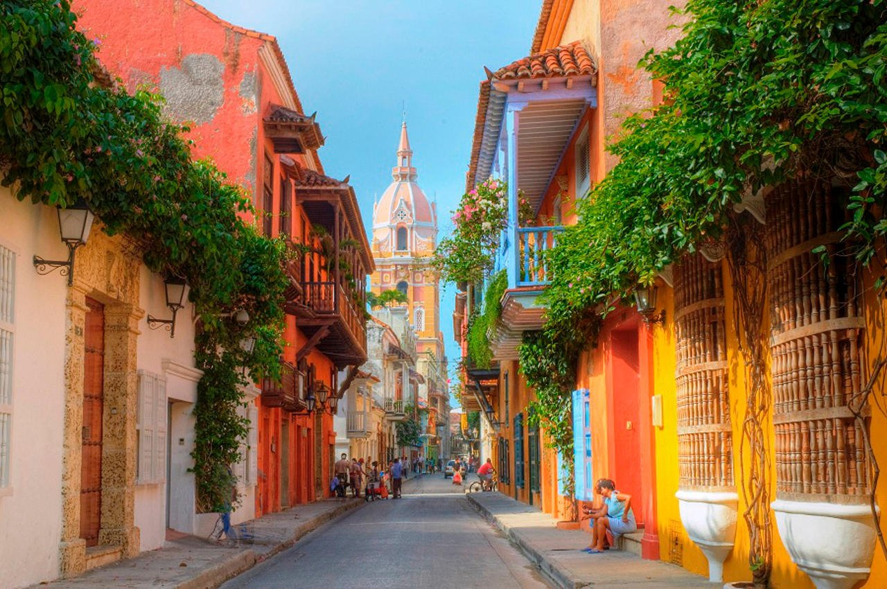 ¡Descubre Colombia: Bogotá, Pereira y Cartagena de Indias! 10 días y 8 noches en Hoteles 3* con Desayuno. Incluye Vuelos y Traslados + Visitas + Seguro de viaje