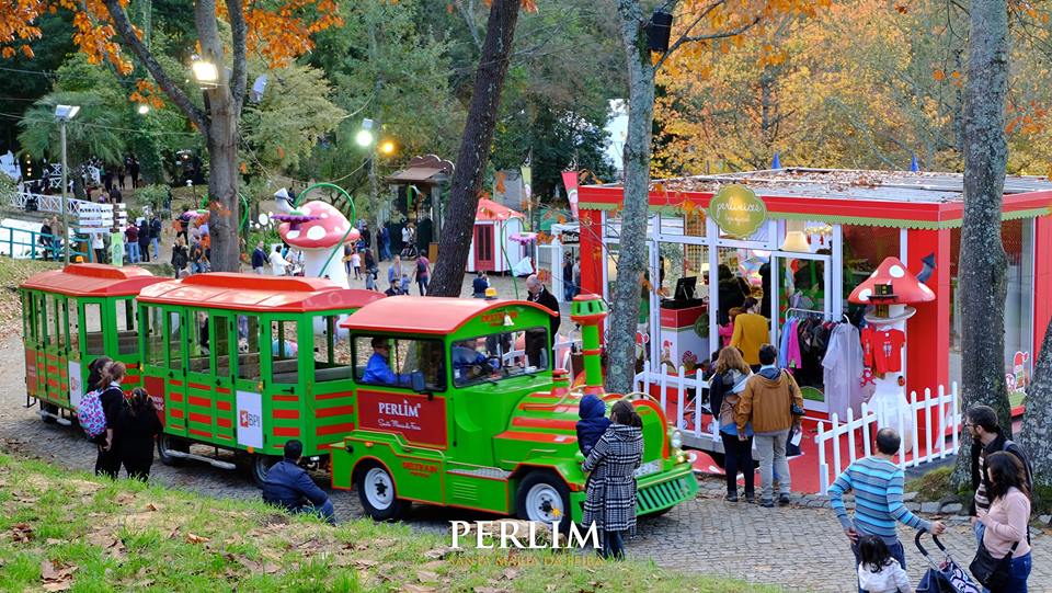 ¡Navidad en Perlim en (Portugal): 3 días y 2 noches en Hotel 4* con Desayuno + Entradas al Parque!