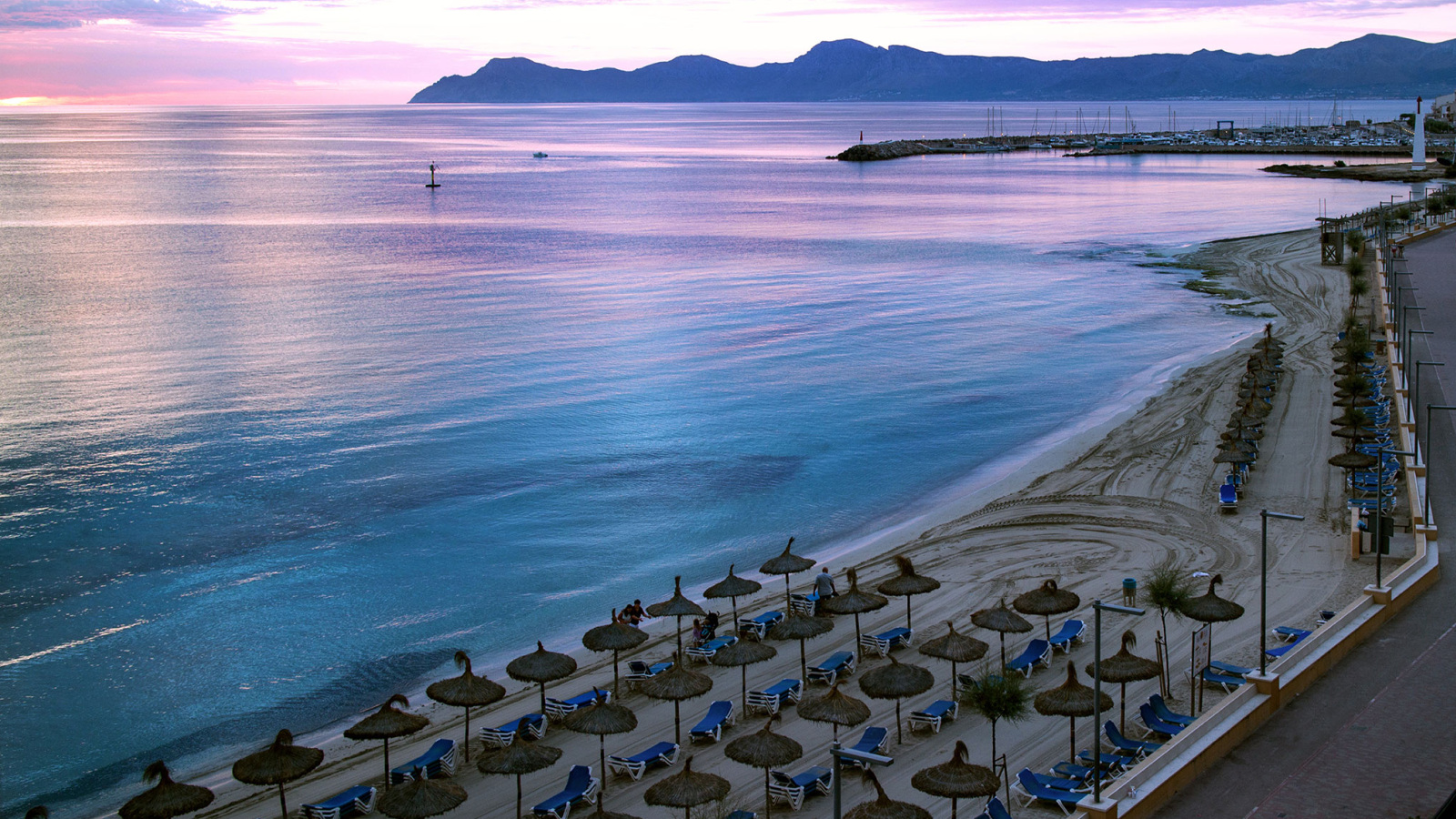 ¡Can Picafort (Mallorca): 4 días y 3 Noches en Hotel 4*, primera lína de playa,  con Desayuno o Media Pensión!