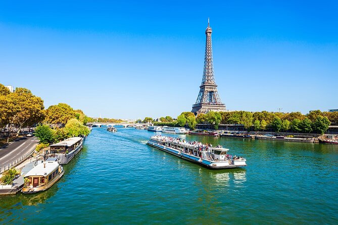 ¡Escapada Mágica: Paris y Disney! 4 días y 3 noches en Hoteles 3* con Desayuno  ¡Incluye Vuelos + Tours + Crucero por el Sena +  Entrada al Parque!