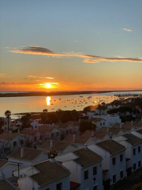 Escápate a El Rompido (Huelva): 4 días y 3 noches en Hotel 4* con régimen de Pensión Completa o Todo Incluido a elegir muy cerca de la Playa 