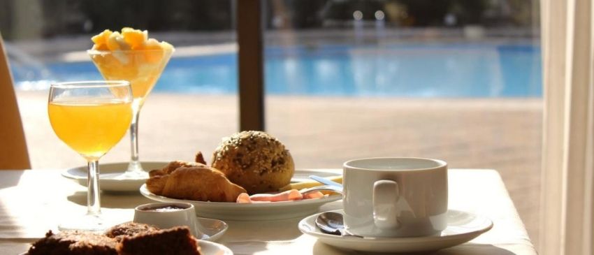 ¡Navidad en Perlim (Portugal): 2 días y 1 noche en Hotel 3* con Desayuno + Entradas al Parque!