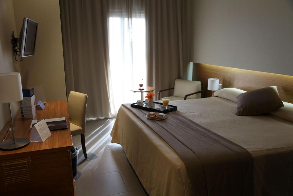 ¡Escapada Relax a San Pedro del Pinatar (Murcia): 2 días y 1 noche en Hotel 4* + Desayuno + Spa!