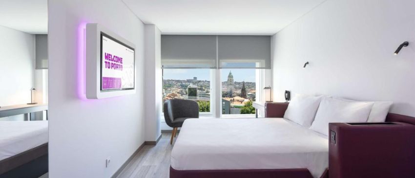 ¡3 días y 2 Noches en el Centro de Oporto en Hotel 4* en habitación Premier Queen con vistas y Desayuno incluido!
